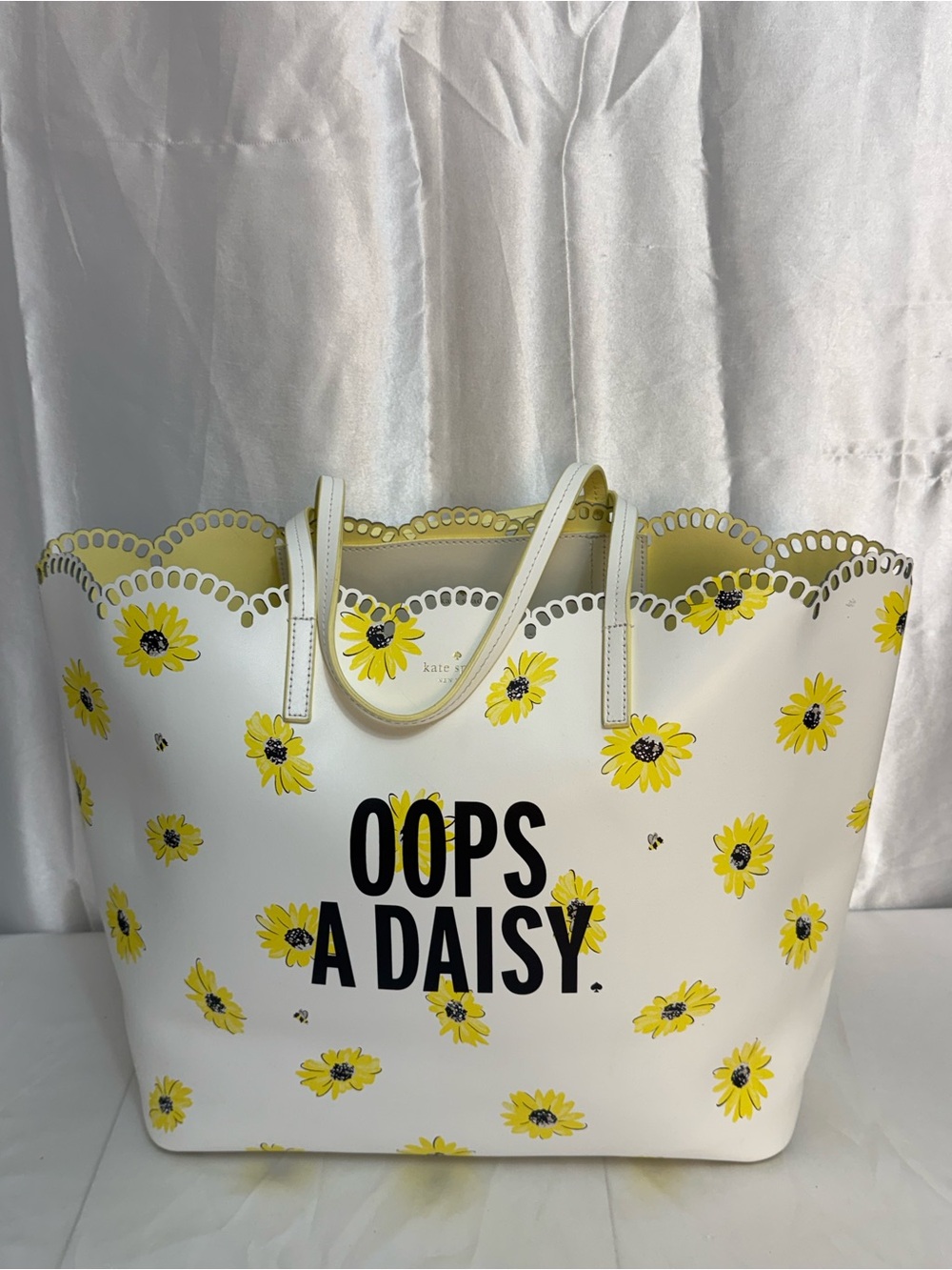 kate spade NY Down the Rabbit Hole ‘Oops A Daisy’ Scalloped Francis Tote